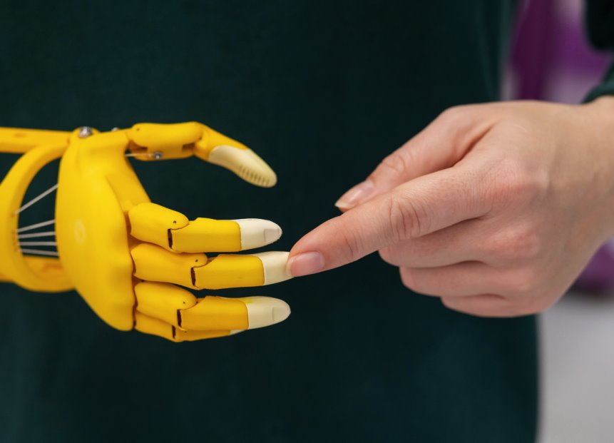 New Prosthetic Technologies for Amputation Injuries