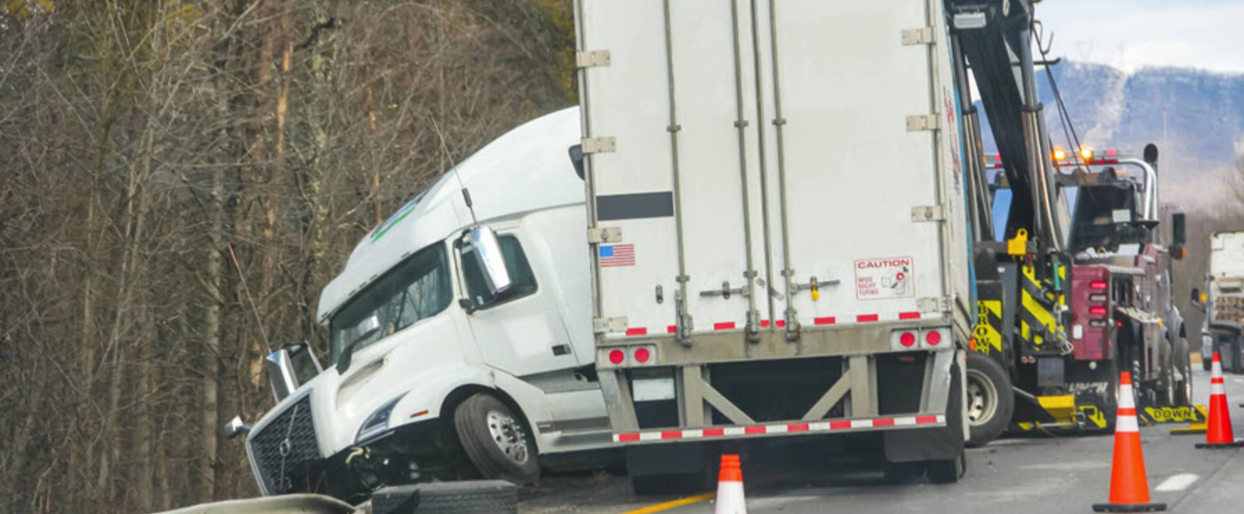 Semi-Truck Accidents Iowa – Contact High & Younes
